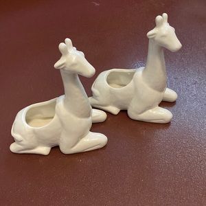Great Condition set of 2 White Ceramic Giraffe Planters